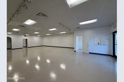 3736 Henderson Drive, Jacksonville, NC 28546 - Photo 2