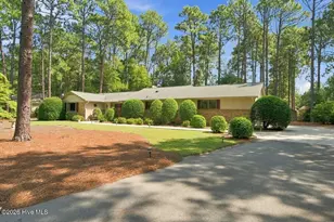 55 Birdie Dr, Whispering Pines, NC 28327 - Photo 4