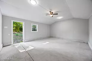 193 Peach St, Clarkton, NC 28433 - Photo 30