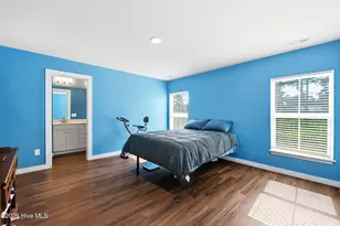 910 Pine Needles Rd, Southport, NC 28461 - Photo 16
