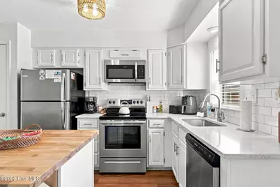 301 Harper Avenue #A & B, Carolina Beach, NC 28428 - Photo 26