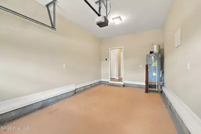 1811 Fox Den Way #6, Greenville, NC 27858 - Photo 24