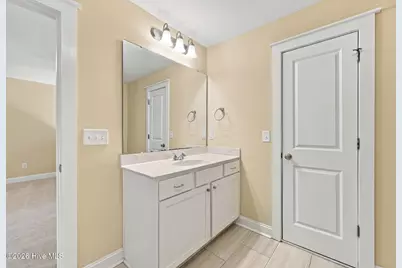 1811 Fox Den Way #6, Greenville, NC 27858 - Photo 28