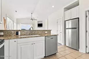 106 Willis Ave, Atlantic Beach, NC 28512 - Photo 10