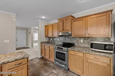 710 Carolina Avenue, New Bern, NC 28562 - Photo 14