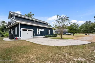 316 E Rolling Meadows Rd, Hampstead, NC 28443 - Photo 2