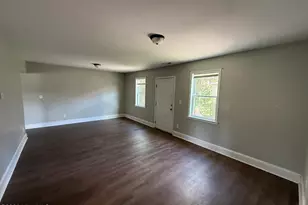 800 E Gordon St, Kinston, NC 28501 - Photo 4