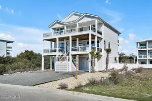 413 E 4th St, Ocean Isle Beach, NC 28469 - Photo 2