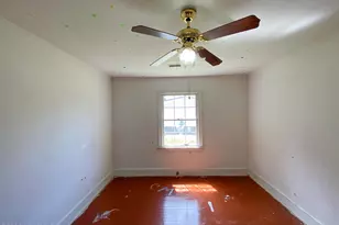 513 Pear St, Kinston, NC 28504 - Photo 14