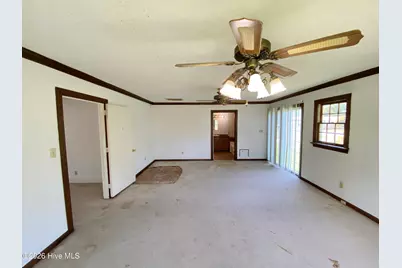 513 Pear Street, Kinston, NC 28504 - Photo 10