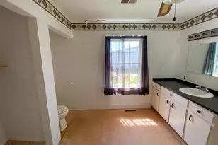 513 Pear St, Kinston, NC 28504 - Photo 18