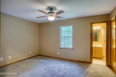 303 Sedgefield Court, Jacksonville, NC 28540 - Photo 10