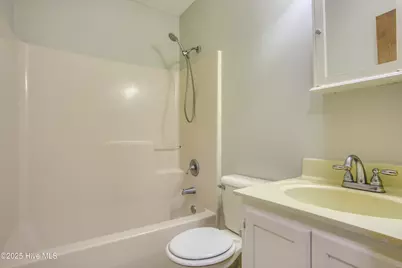 303 Sedgefield Court, Jacksonville, NC 28540 - Photo 16