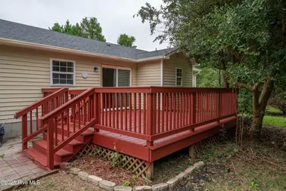 303 Sedgefield Court, Jacksonville, NC 28540 - Photo 18