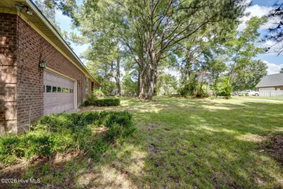1005 Oakdale Avenue, New Bern, NC 28562 - Photo 14