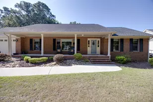 320 S Wedgewood Dr, Washington, NC 27889 - Photo 2