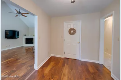320 S Wedgewood Drive, Washington, NC 27889 - Photo 4
