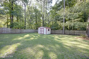 320 S Wedgewood Dr, Washington, NC 27889 - Photo 30