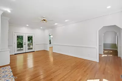 5002 Greenbrier Lane N, Wilson, NC 27896 - Photo 2