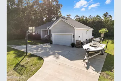 204 Doe Ridge Road, Hampstead, NC 28443 - Photo 2