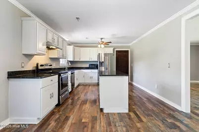 1505 Phillips Avenue, New Bern, NC 28562 - Photo 18