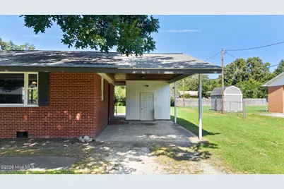 1505 Phillips Avenue, New Bern, NC 28562 - Photo 4