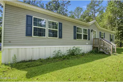 140 Hillmont Road, New Bern, NC 28562 - Photo 2
