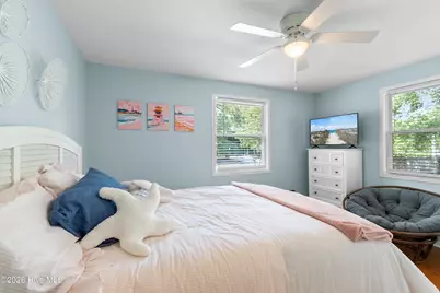 146 NE 5th Street, Oak Island, NC 28465 - Photo 32