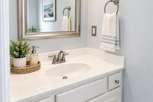 702 Courtyard E, Beaufort, NC 28516 - Photo 10