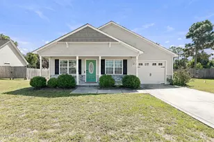 164 Rosemary Ave, Hubert, NC 28539 - Photo 2