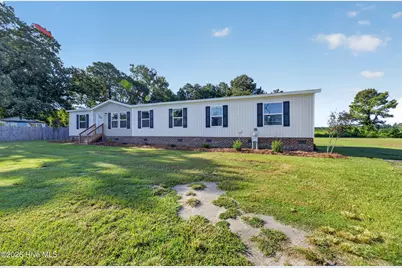 1978 E Hanrahan Road, Ayden, NC 28513 - Photo 2