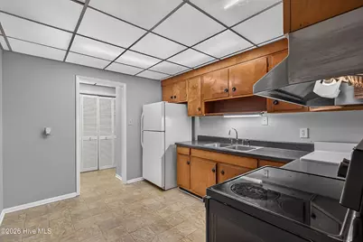 300 Decatur Road, Jacksonville, NC 28540 - Photo 10