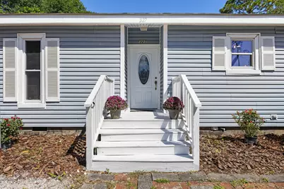 327 Green Meadows Drive, Wilmington, NC 28405 - Photo 6