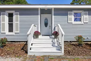 327 Green Meadows Dr, Wilmington, NC 28405 - Photo 6