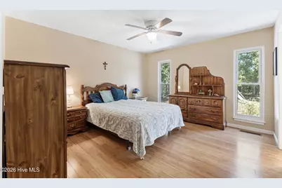 327 Green Meadows Drive, Wilmington, NC 28405 - Photo 18