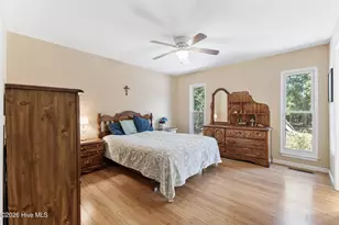 327 Green Meadows Dr, Wilmington, NC 28405 - Photo 18