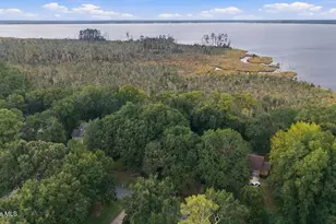 109 Riverview Dr, Washington, NC 27889 - Photo 10