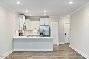 395 S Crow Creek Dr NW, Calabash, NC 28467 - Photo 4
