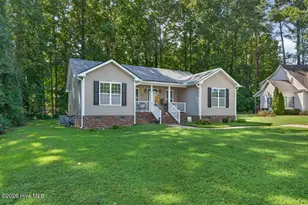 204 Simbelyn Dr, Nashville, NC 27856 - Photo 2