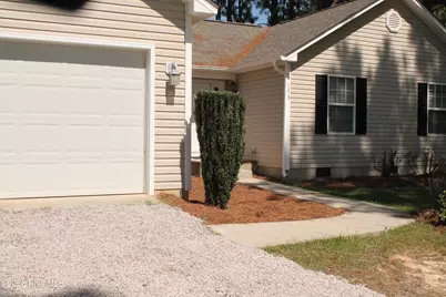 175 Pecan Grove Drive, Aberdeen, NC 28315 - Photo 2