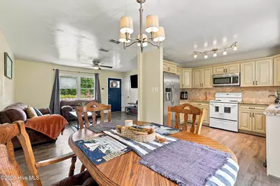 1113 Murrill Hill Road, Jacksonville, NC 28540 - Photo 16