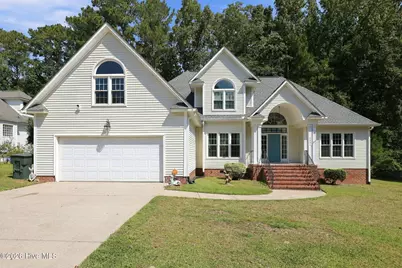 2204 Saddle Ridge Place, Greenville, NC 27858 - Photo 2