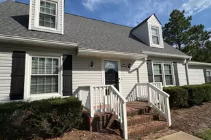 300 Westfield Dr, Dunn, NC 28334 - Photo 2