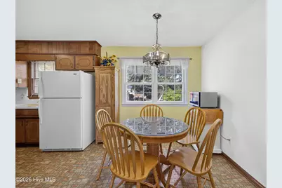 4821 W Lord Byron Road, Wilmington, NC 28405 - Photo 10