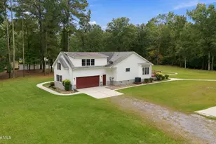 900 Perrytown Rd, New Bern, NC 28562 - Photo 4