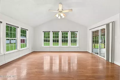 900 Perrytown Road, New Bern, NC 28562 - Photo 26