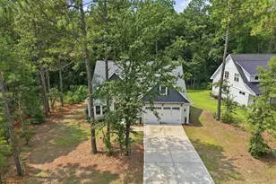 942 Greenbriar Dr, Vass, NC 28394 - Photo 4