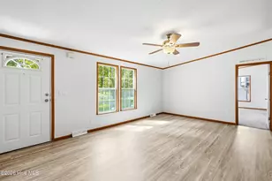 38 Thompson Ct, Rocky Point, NC 28457 - Photo 6