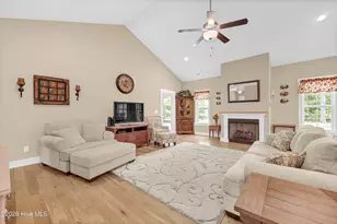 118 Persimmon Ln, Hampstead, NC 28443 - Photo 12