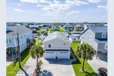 4069 4th Street, Surf City, NC 28445 - Photo 4